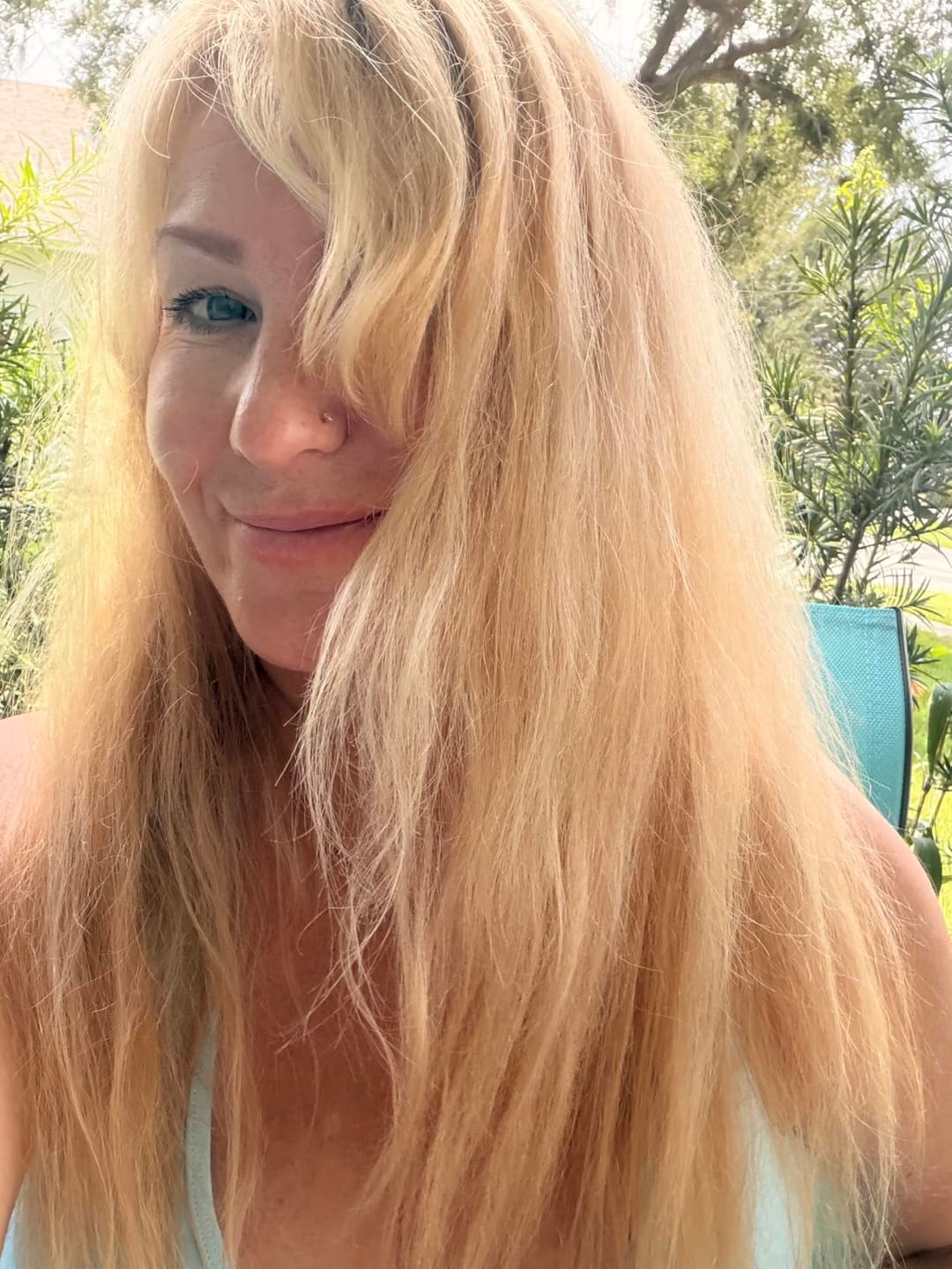 Customer photo review of BataNourish™ Hair Shampoo