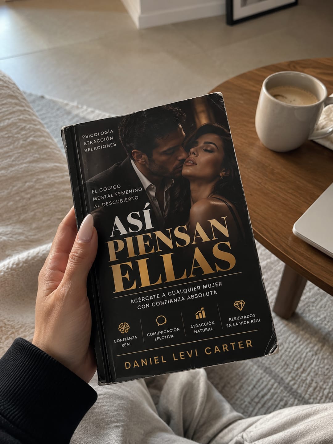 Customer photo review of El Código Mental Femenino : Así Piensan Ellas