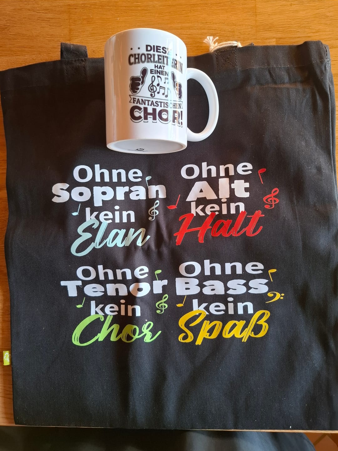 Customer photo review of Diese Chorleiterin Hat Einen Tollen Chor Tasse