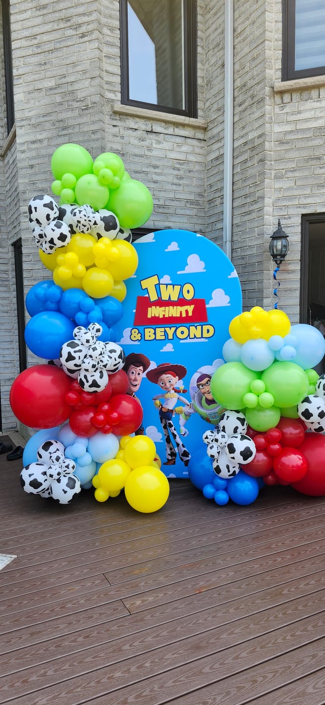 Customer photo review of Customization Birthday Wedding Baby Shower Bridal Decade Party Arch Backdrop Wall Cloth Cover