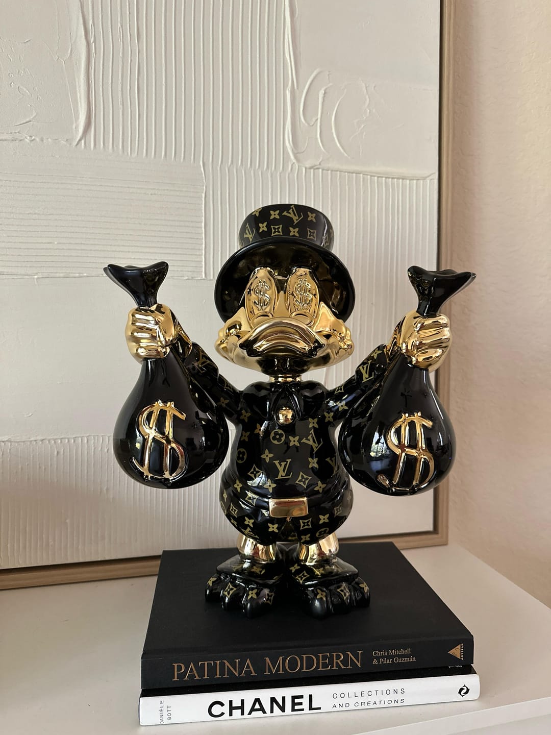 Customer photo review of 𝑀𝑟 𝑆𝑐𝑟𝑜𝑜𝑔𝑒 𝑀𝑐𝐷𝑢𝑐𝑘 “𝑇ℎ𝑒 𝑇𝑟𝑖𝑙𝑙𝑖𝑜𝑛𝑎𝑖𝑟𝑒” 𝑀𝑜𝑛𝑒𝑦 𝐵𝑎𝑔𝑠 𝑆𝑐𝑢𝑙𝑝𝑡𝑢𝑟𝑒