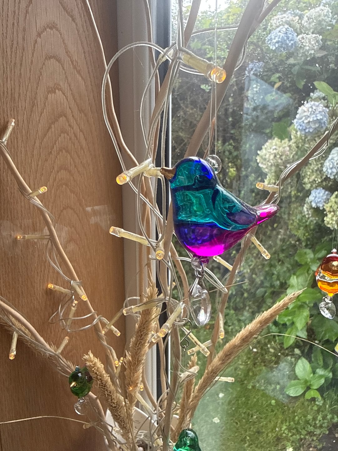 Customer photo review of Olivenorma Natural Crystal Bird Sculpture Gemstone Decoration