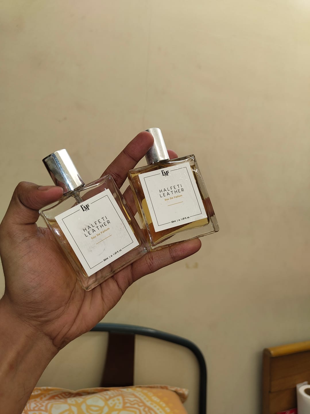 Customer photo review of Halfeti leather | Eau De Parfum