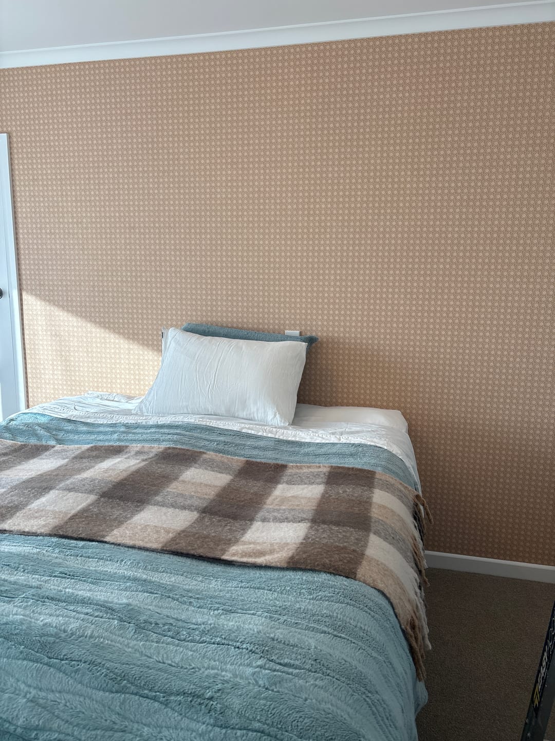Customer photo review of Damier Textured Wallpaper - Marron Glace