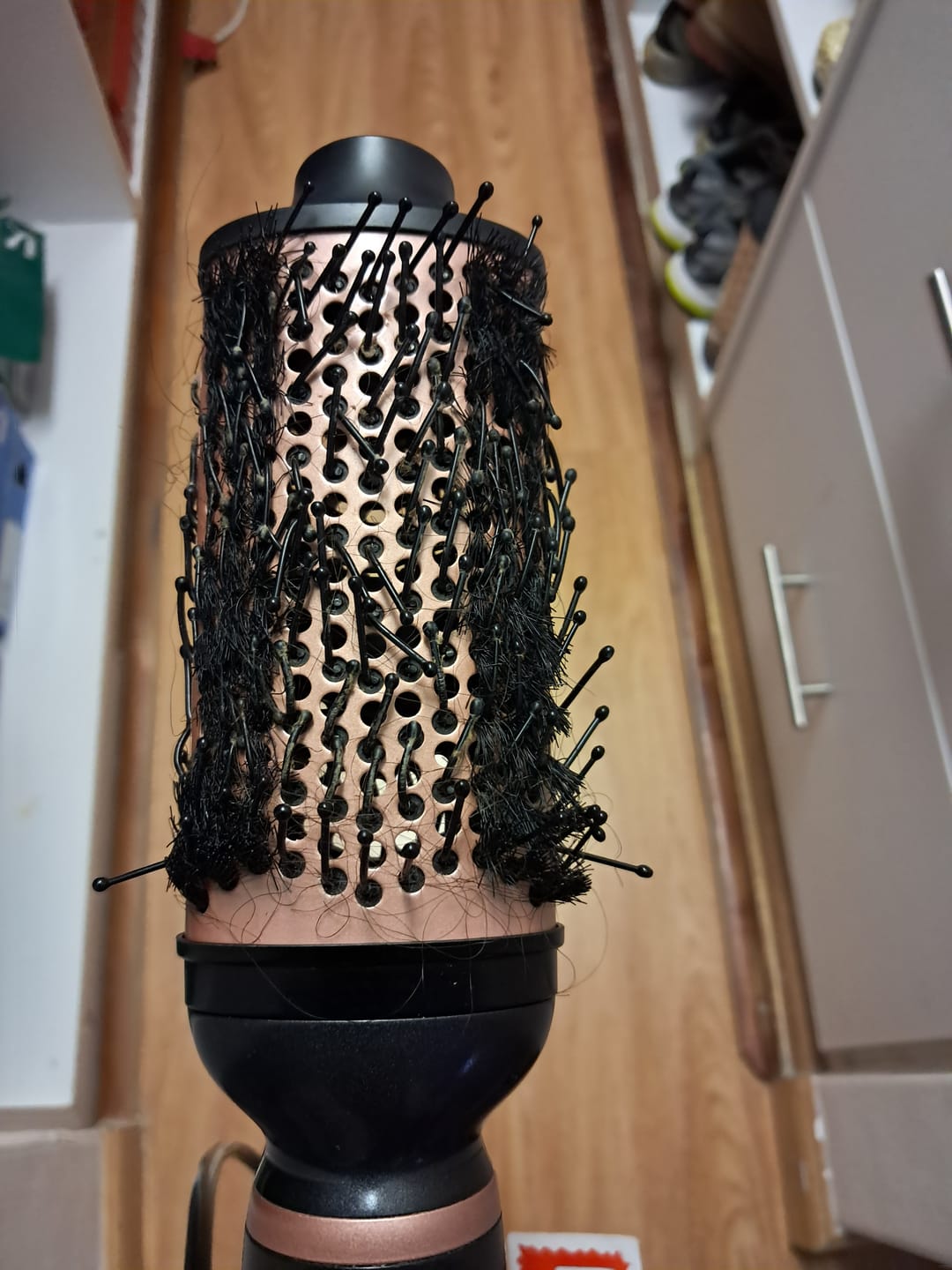Customer photo review of Silver Bullet Bliss 1200W 2-in-1 Hot Air Styling Brush