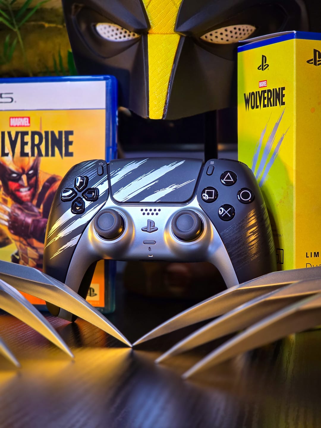 Customer photo review of PlayStation 5 (PS5) DualSense Wireless Controller - Marvel’s Wolverine Adamantium Limited Edition