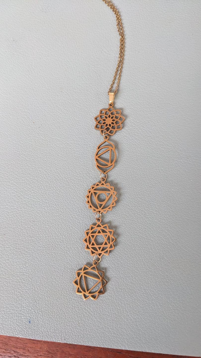 Customer photo review of Collier 7 Chakras - Symboles Sacrés