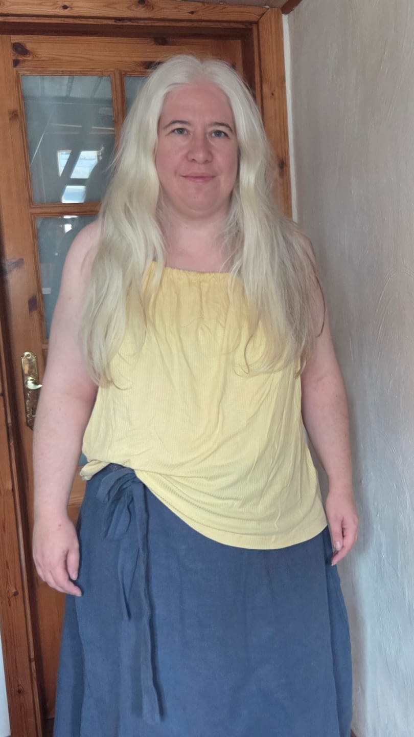 Customer photo review of Cleopatra | Lockeres Oberteil mit verstellbaren Bändern | Rippjersey Butter Yellow