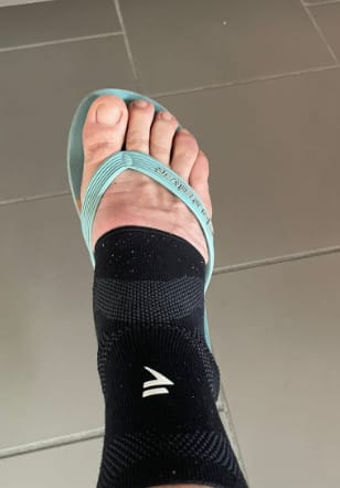 Customer photo review of Nurvo Support™ | Tobillera de compresión