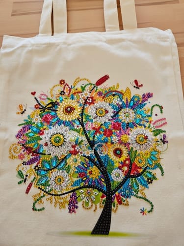 Customer photo review of Colorful tree | Diamond Painting Tote Bag Kit