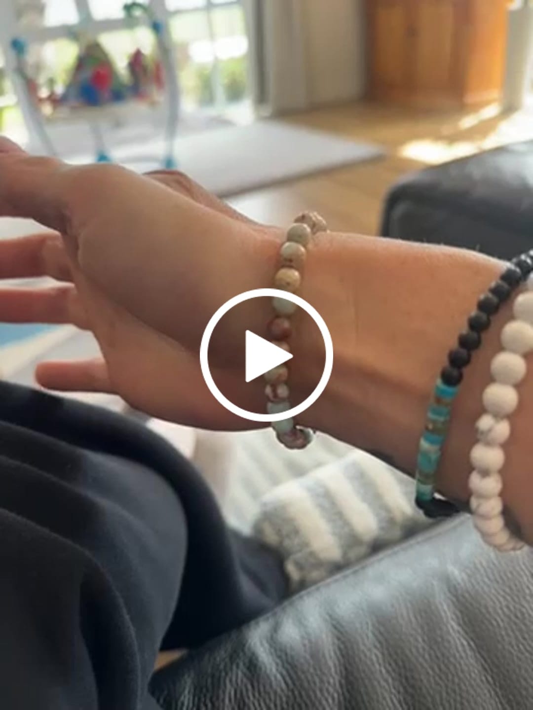 Customer video review of Olivenorma Natural Agalmatolite Obsidian Beads Bracelet