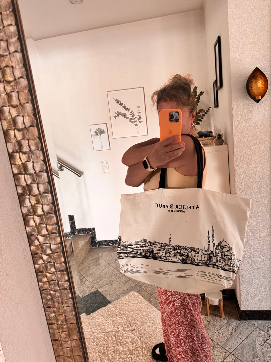 Customer photo review of Luxe Summer Bag