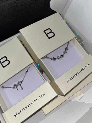 Customer photo review of Ana Clover Bracelet