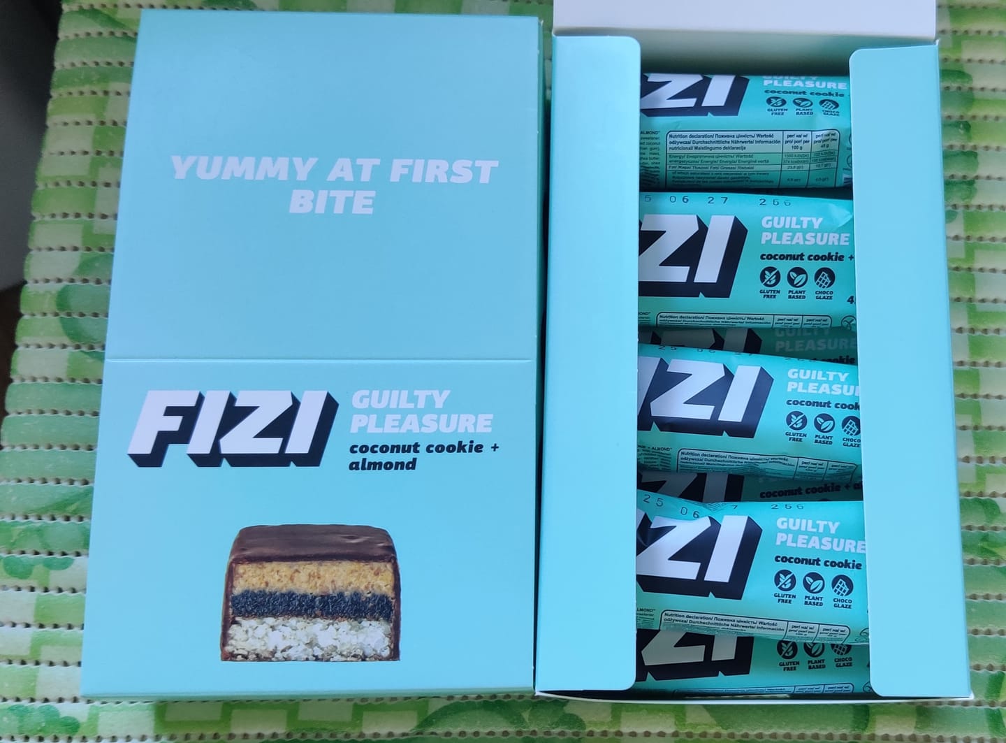 Customer photo review of Coconut cookie + Almond x10 шт.