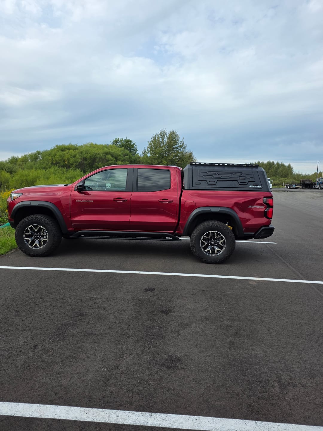 Customer photo review of OPENROAD Aluminum Truck Cap for Chevy Colorado/GMC Canyon (2023-2026) – 5ft Bed