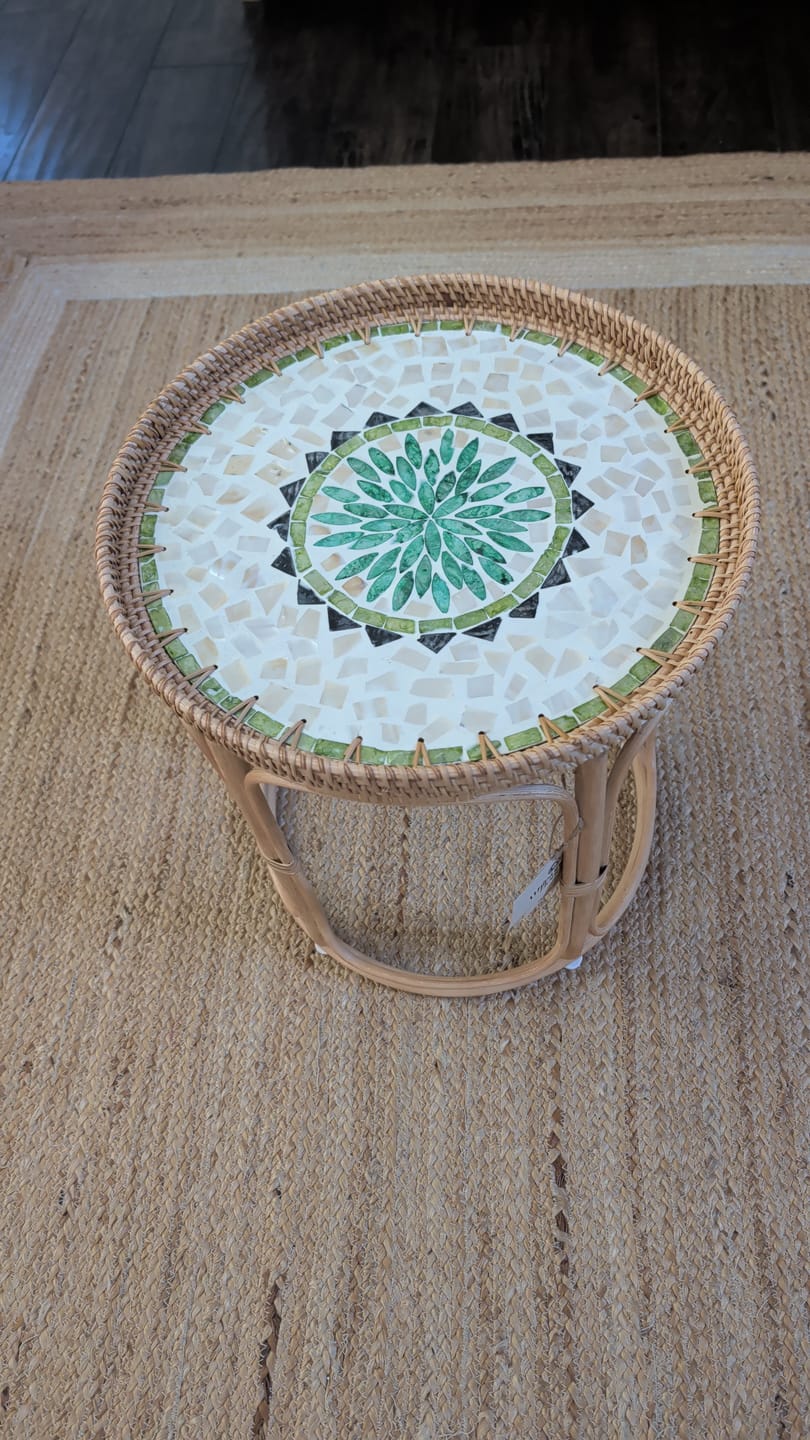 Customer photo review of Oasis Rattan Table