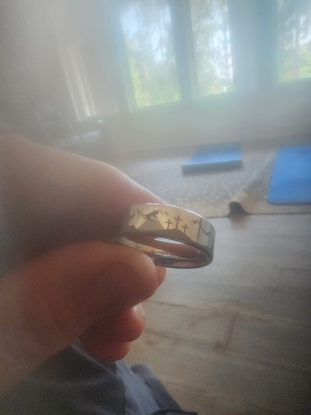 Customer photo review of MOUNTAIN MAJESTY Laser Engraved Tungsten Carbide Ring