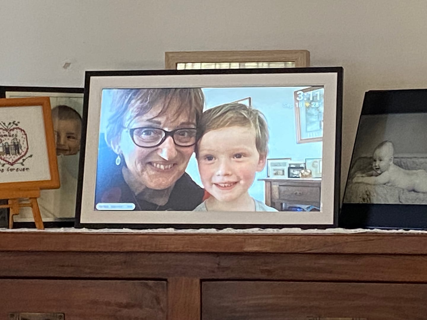 Customer photo review of Digital Photo Frame