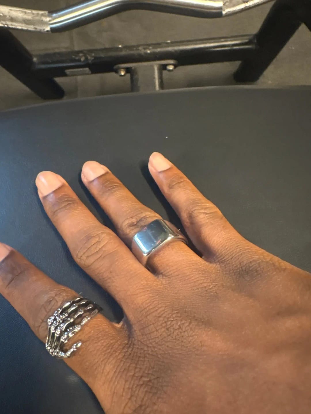 Customer photo review of Chevalière carrée (argent)