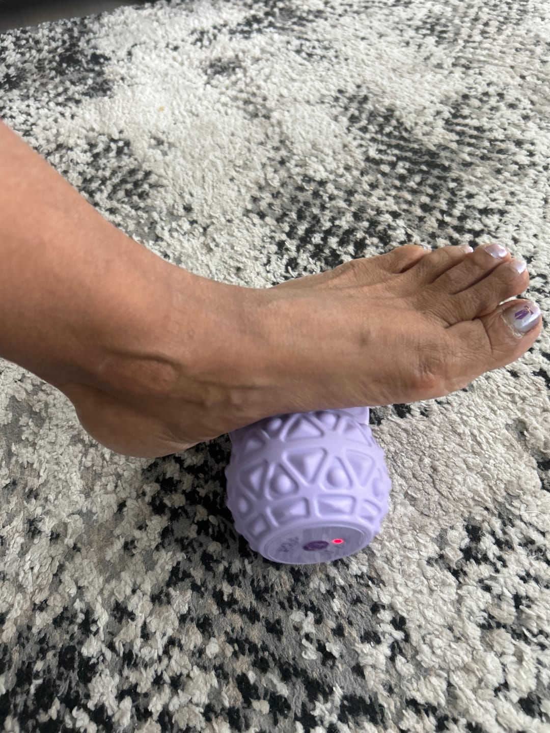 Customer photo review of Vibit ROLL - Portable Vibrating Massage Roller