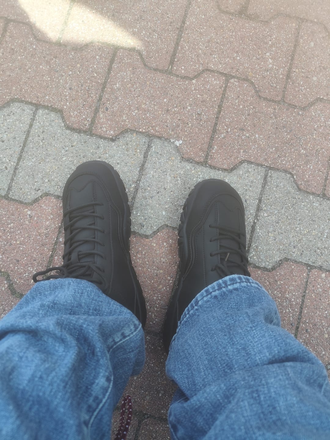 Customer photo review of Hollow 2.0 - Breitfußschuhe