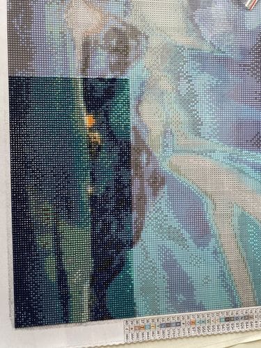 Customer photo review of Green Aurora above the Mountain | Diamond Painting Kit