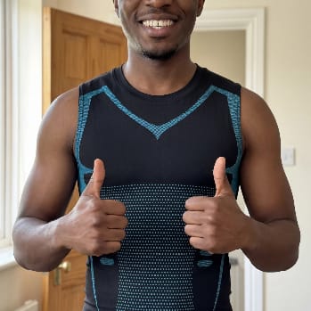 Customer photo review of Nurvo Firme™ | Camiseta compresora y moldeadora para hombre