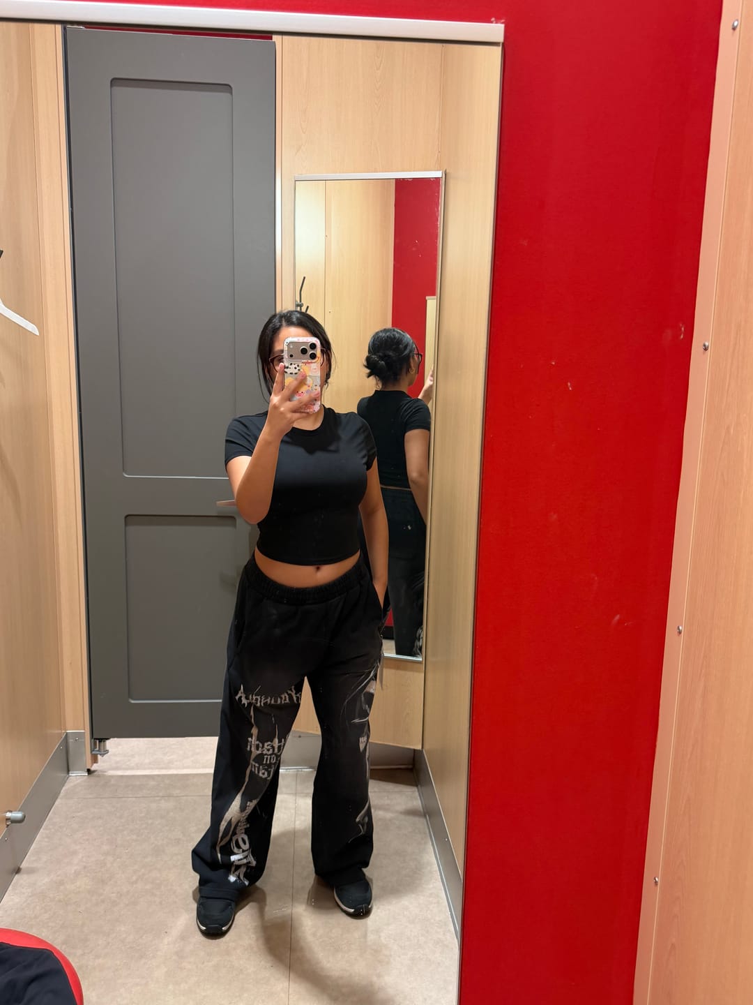 Customer photo review of 2128 - AOT©  x YLA Baggy Joggers