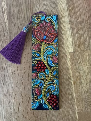 Customer photo review of Decorative Designs | Diamond Painting Bookmarks
