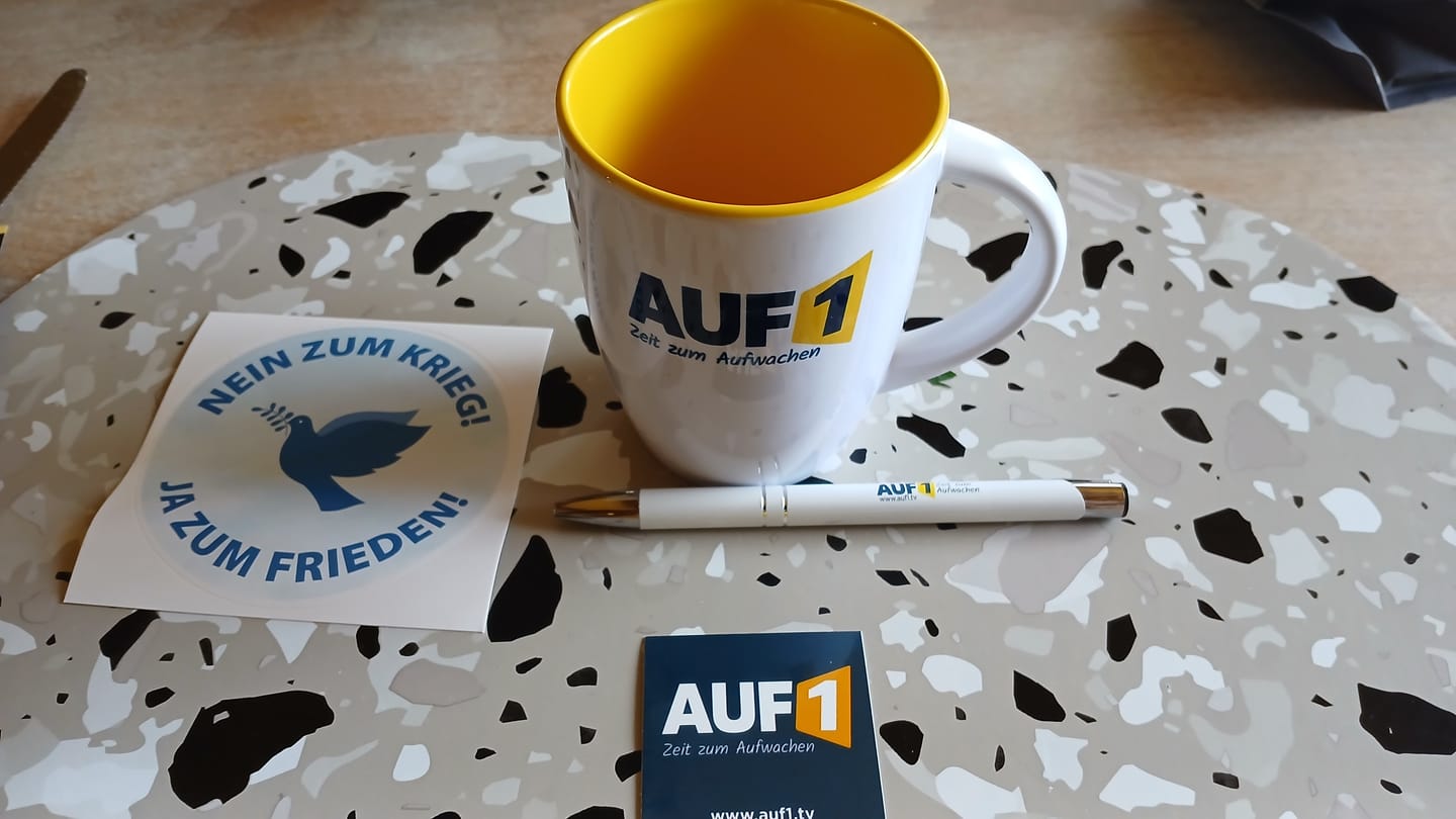 Customer photo review of AUF1-Unterstützer Paket 2026