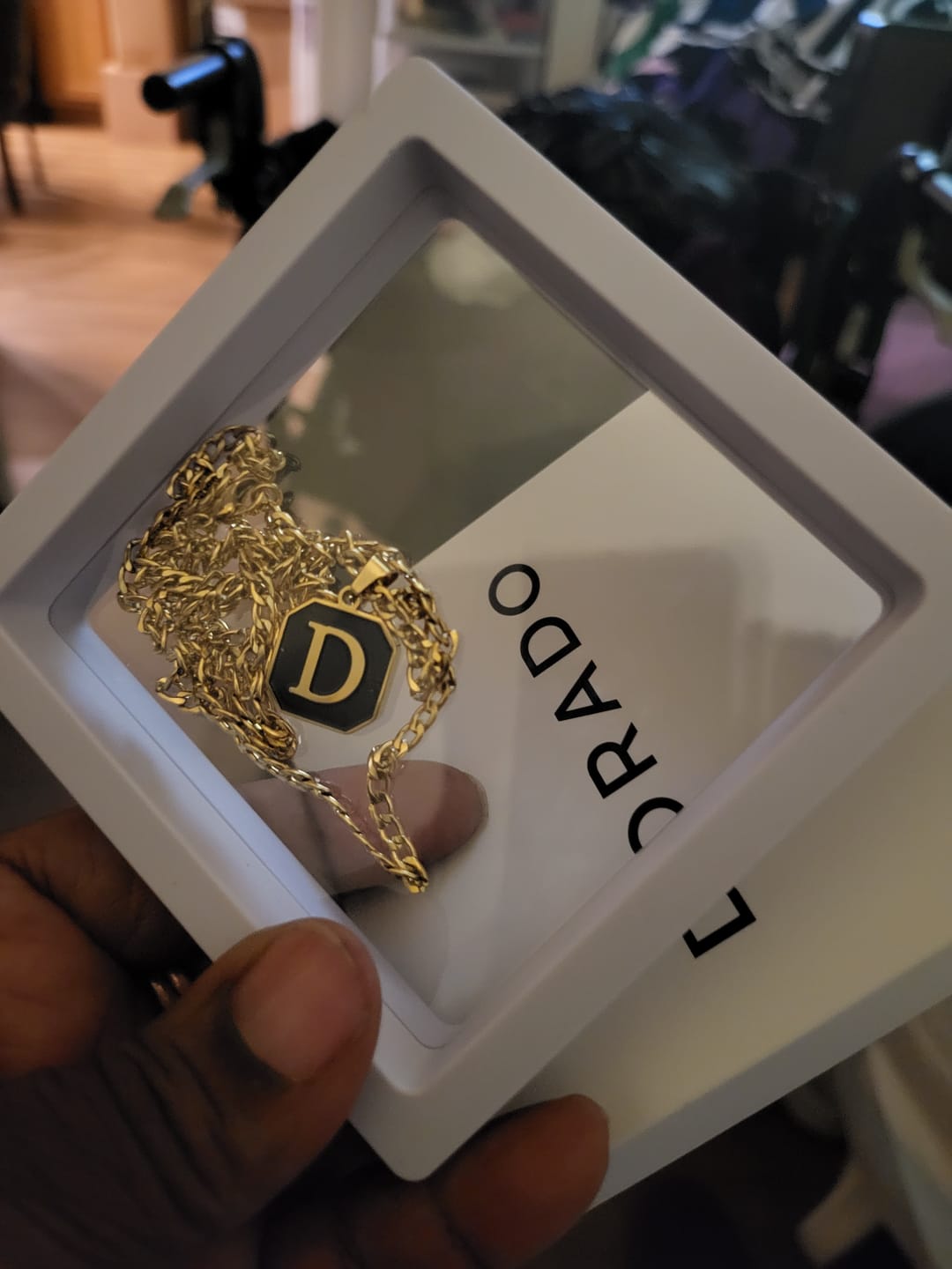 Customer photo review of Men's Onyx Initial Pendant Necklace w/ Cuban Chain