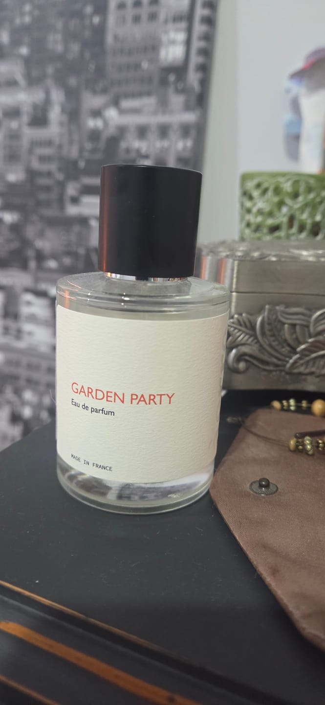 Customer photo review of Garden Party