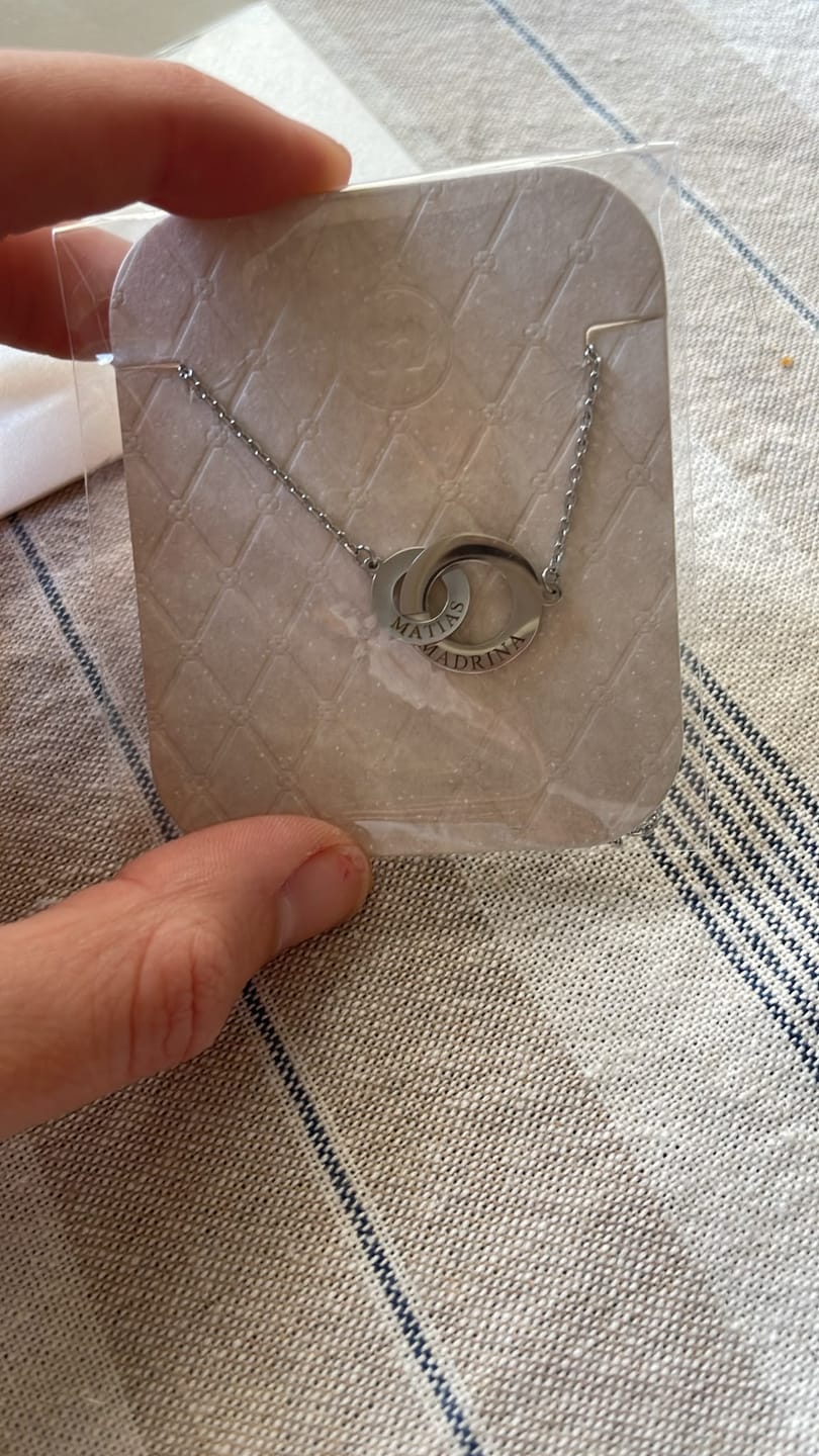 Customer photo review of Collar Apego - Personalizado