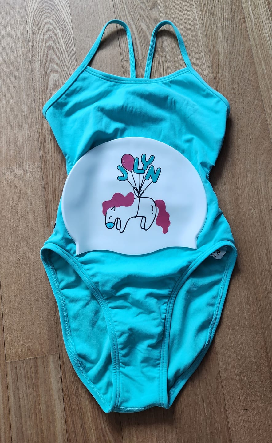 Customer photo review of LENNOX ONE PIECE - Waikiki|Daffodil