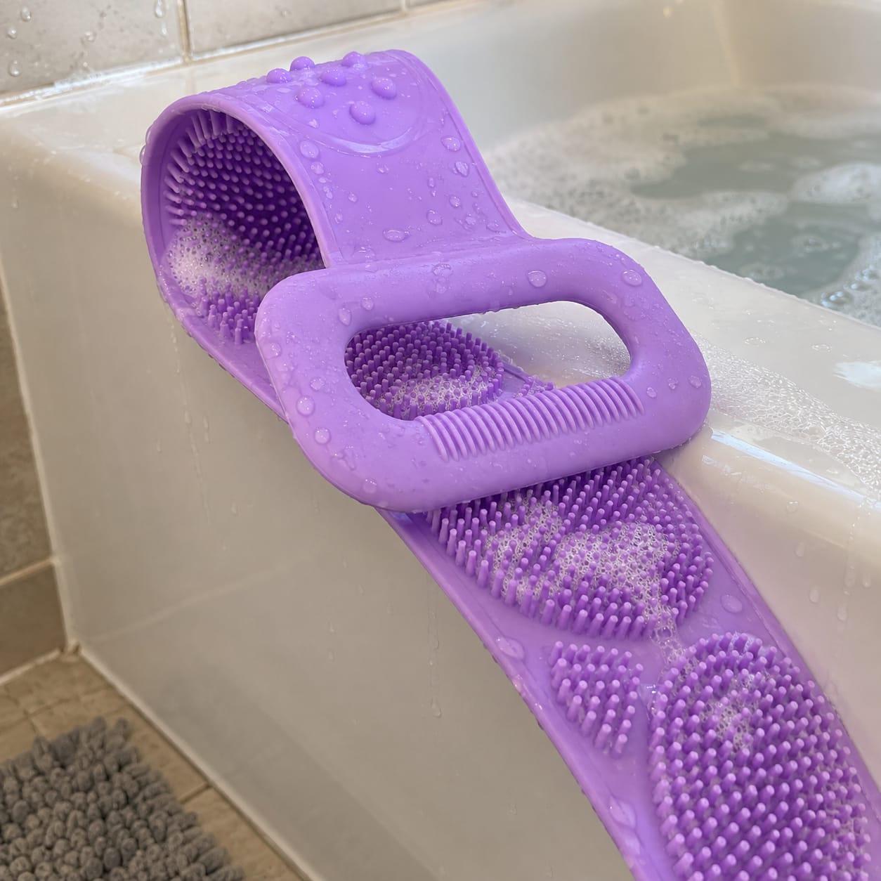 Customer photo review of Silicone Back Scrubber
