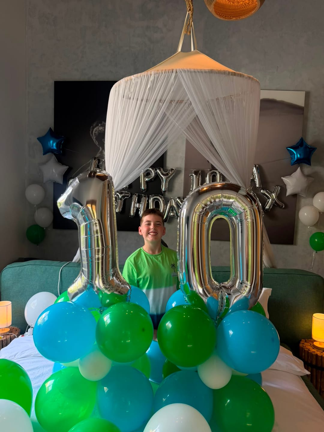 Customer photo review of 🎊 Indoor Room Decorations - Villa Room Setup