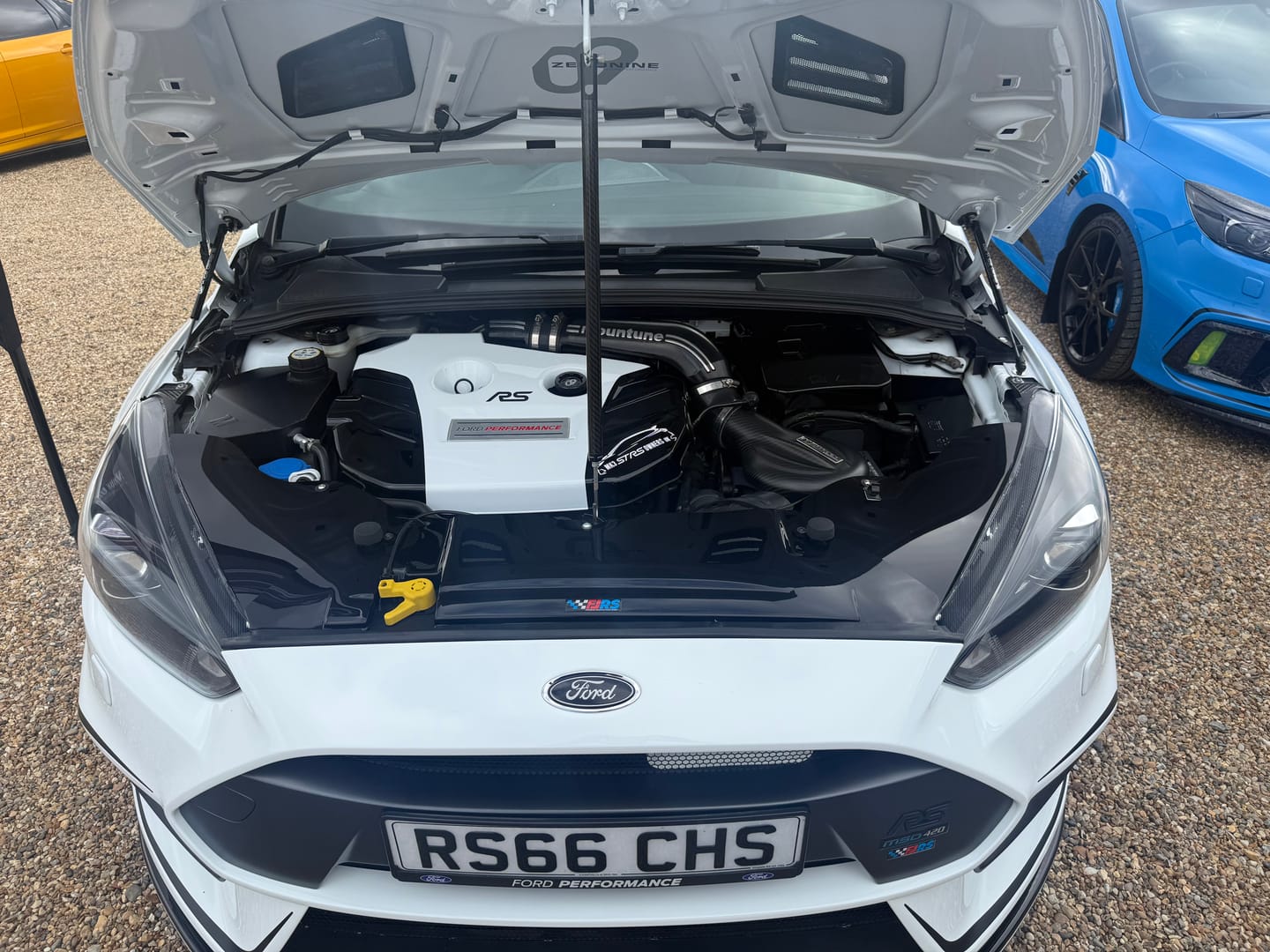 Customer photo review of Proform Facelift Slam Panel Ends - MK3.5 Focus (Plastic Finishes)