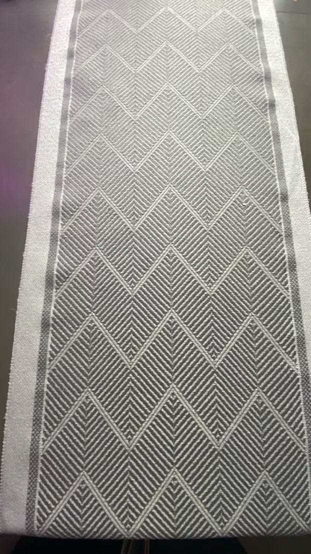Customer photo review of LoomLine | Tischläufer Gewebt