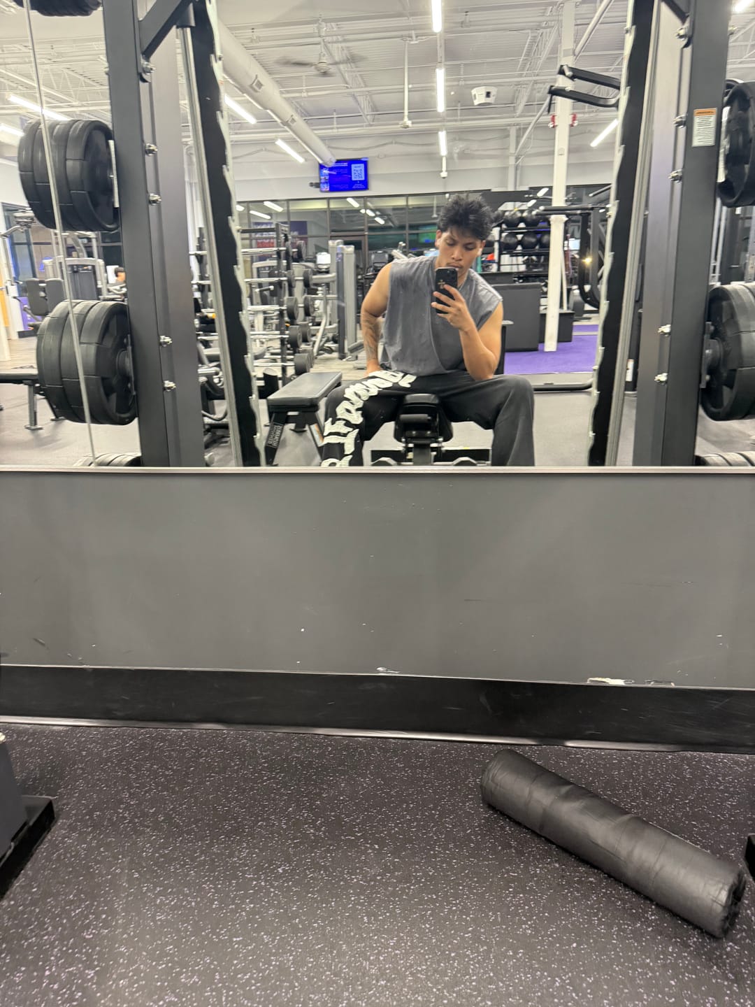 Customer photo review of 2127 - Big Patch Sweats