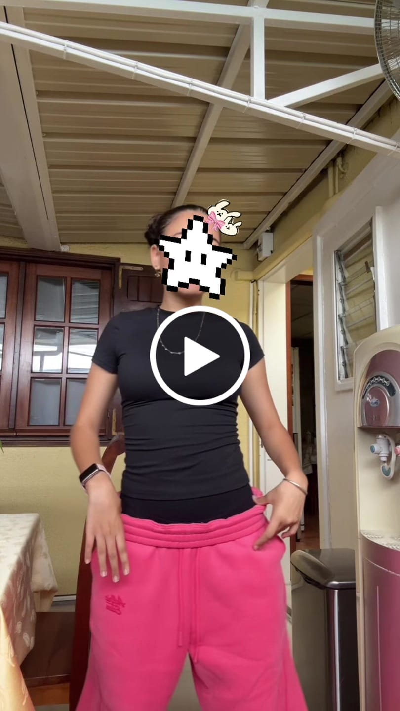 Customer video review of Soufflé Baggy Hoodie Sets