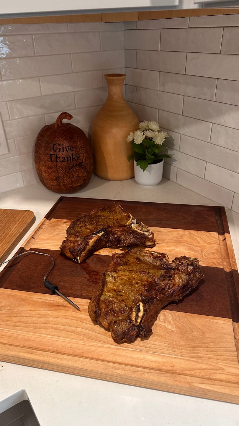 Customer photo review of PORTERHOUSE STEAKS (24OZ)