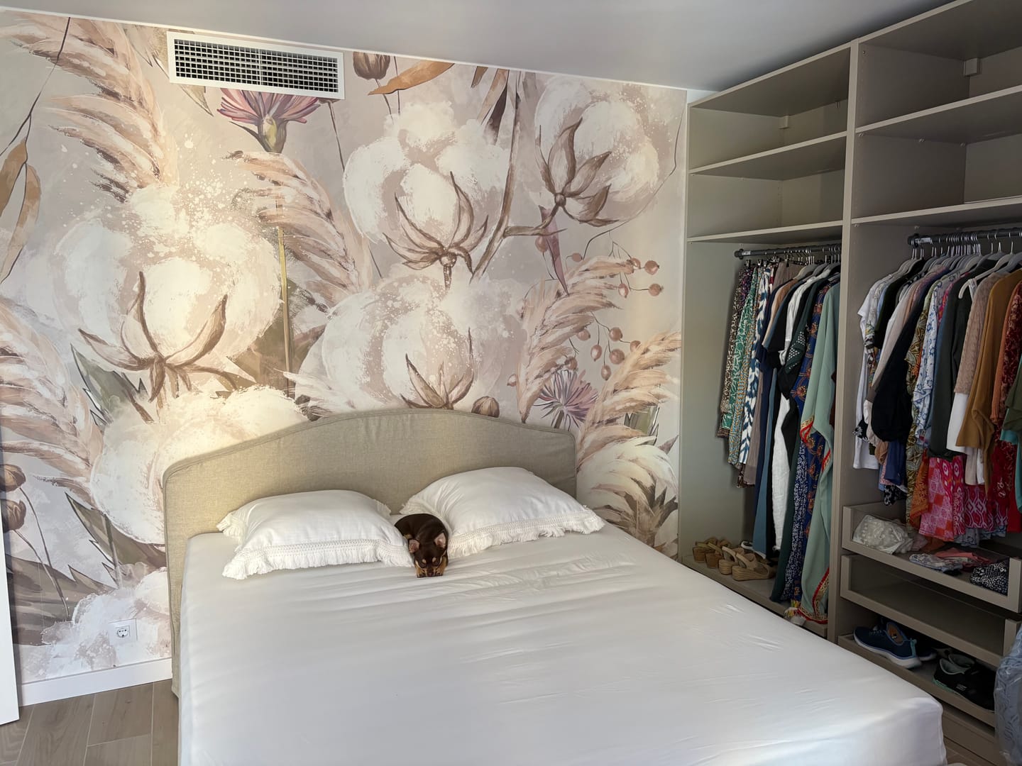 Customer photo review of Papier peint panoramique fleur coton