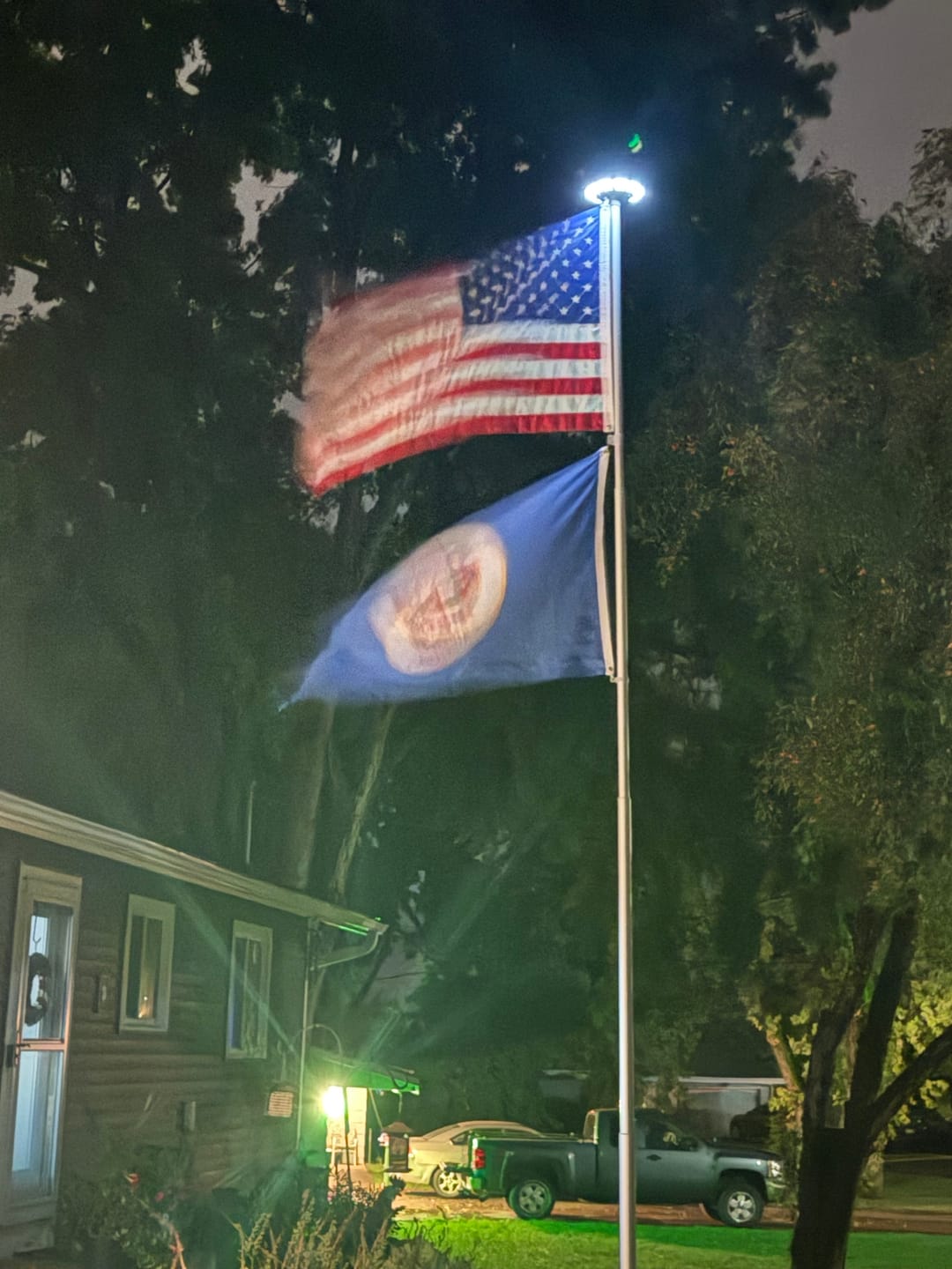 Customer photo review of 4' x 6' American Flag