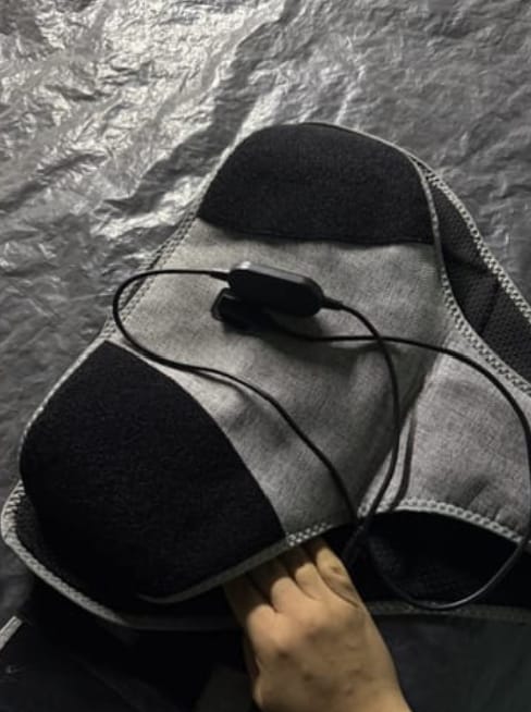 Customer photo review of Faja térmica con terapia de luz roja
