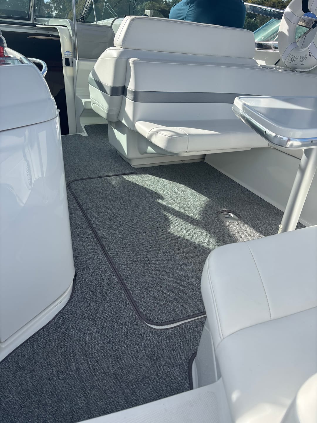 Customer photo review of 2003-2004 Formula 280 SS Snap in Boat Carpet
