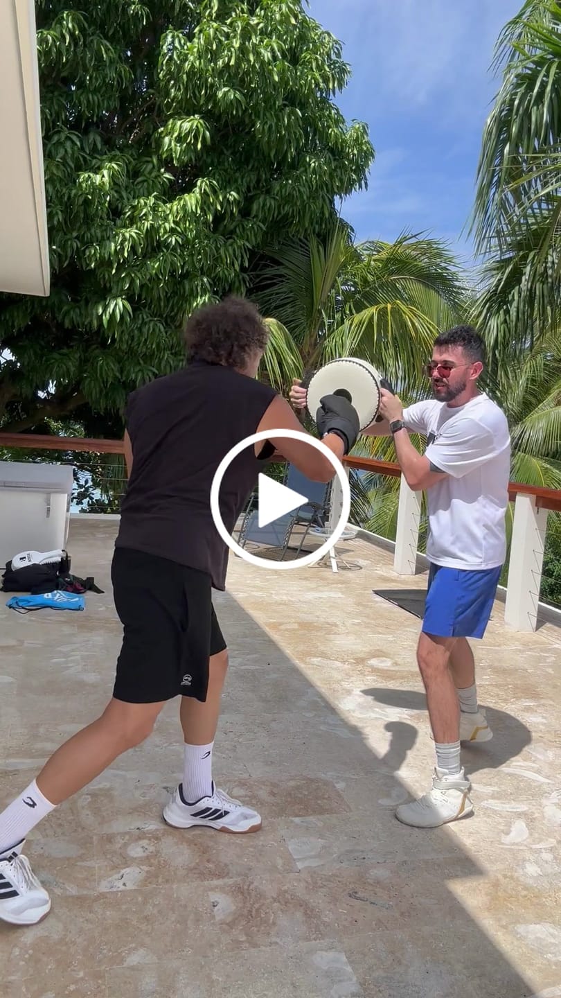Customer video review of Isami Round Punch Shield Mini