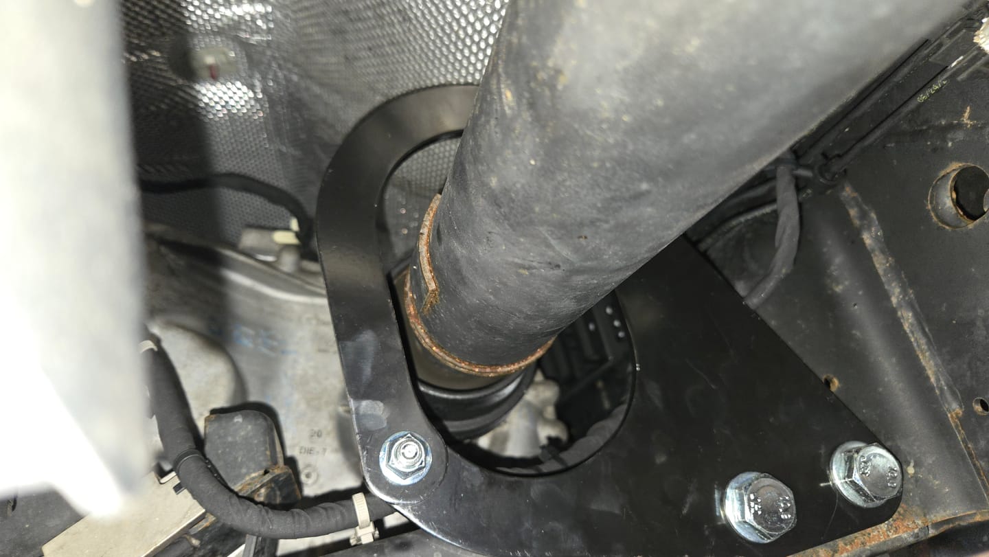 Customer photo review of 2019-2024 Ram 2500/3500 Front Driveshaft Loop Kit