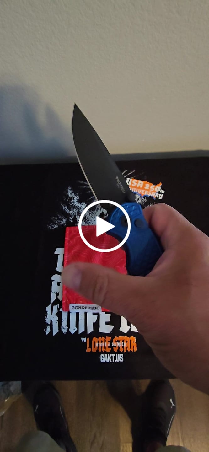 Customer video review of Pro-Tech TR-3 Integrity Manual Knife - Blue Aluminum, 3.5" DLC MagnaCut, Button Lock - Made in USA (INT1106-Blue)