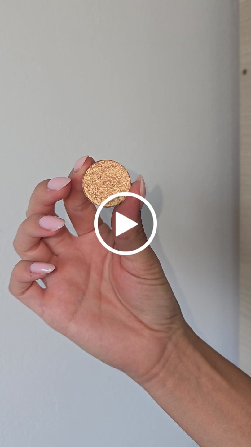 Customer video review of Senka za oči - VEGAS