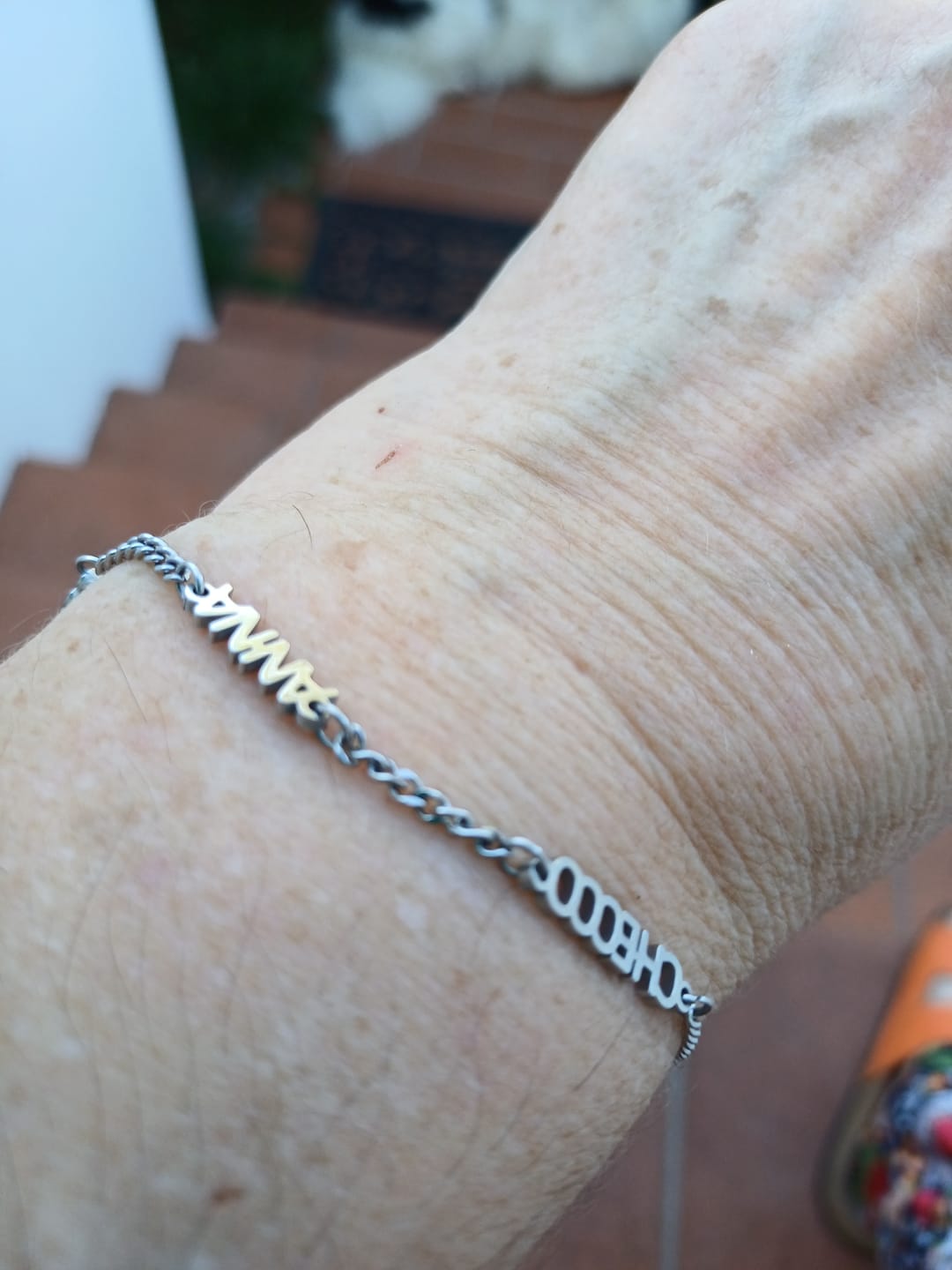 Customer photo review of Bracciale personalizzato con nome
